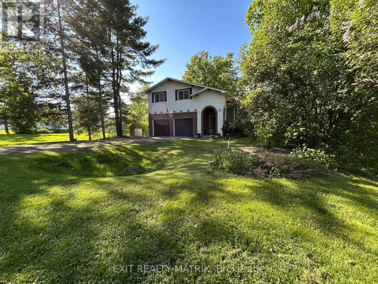 2535 THIRD STREET Image 15