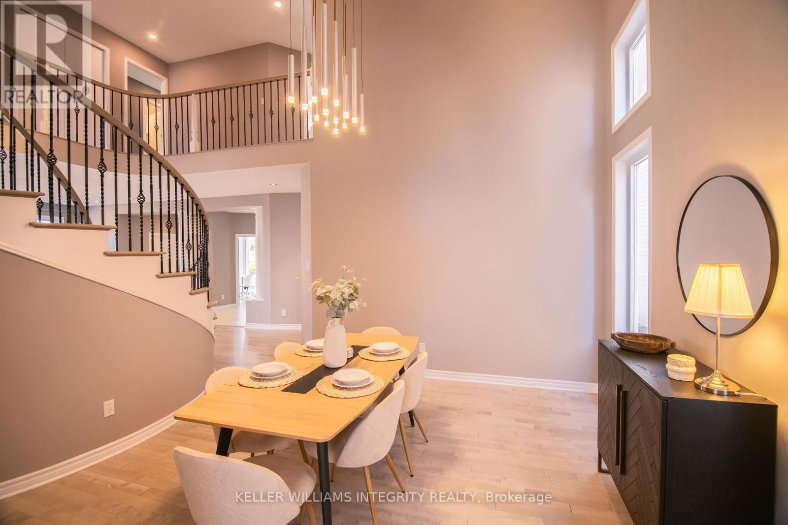 34 KEIGHLEY CIRCLE Image 11
