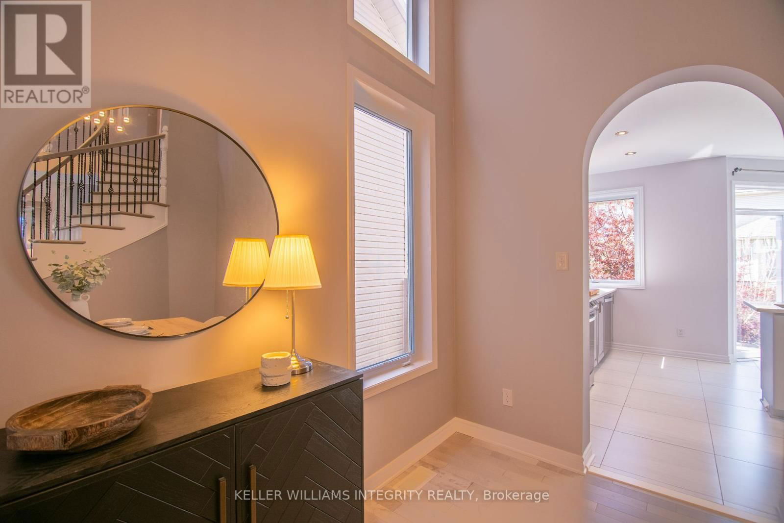 34 KEIGHLEY CIRCLE Image 13