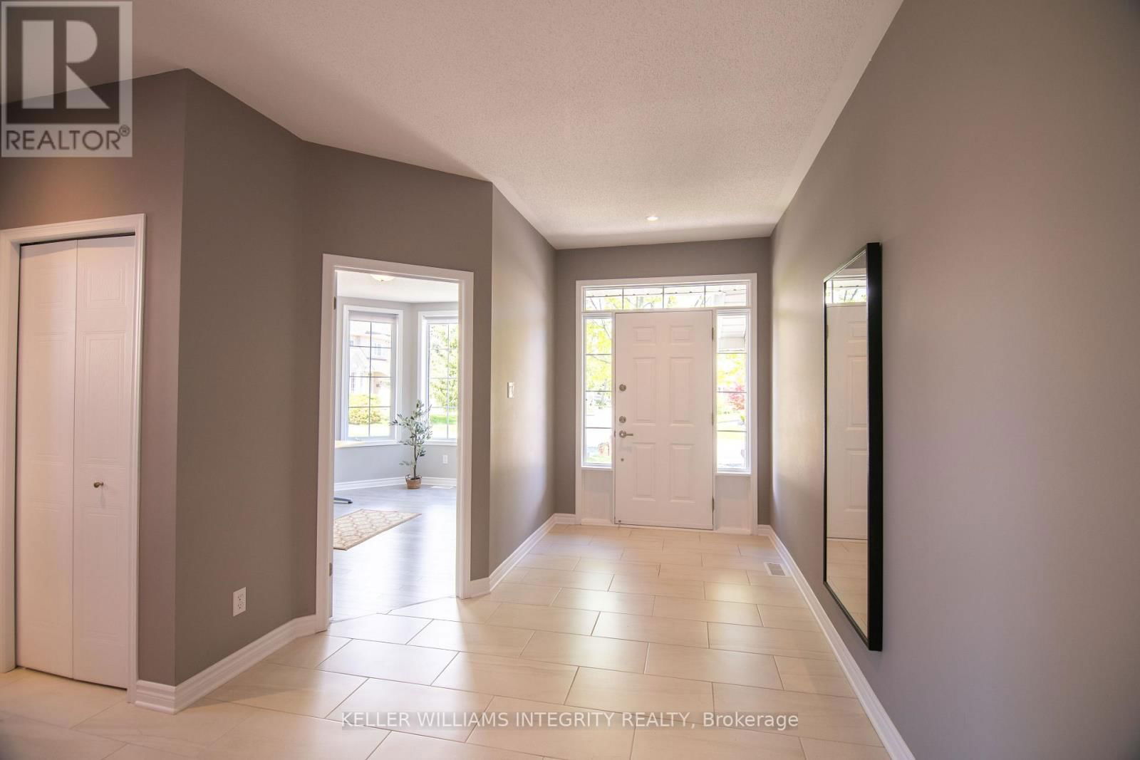 34 KEIGHLEY CIRCLE Image 2