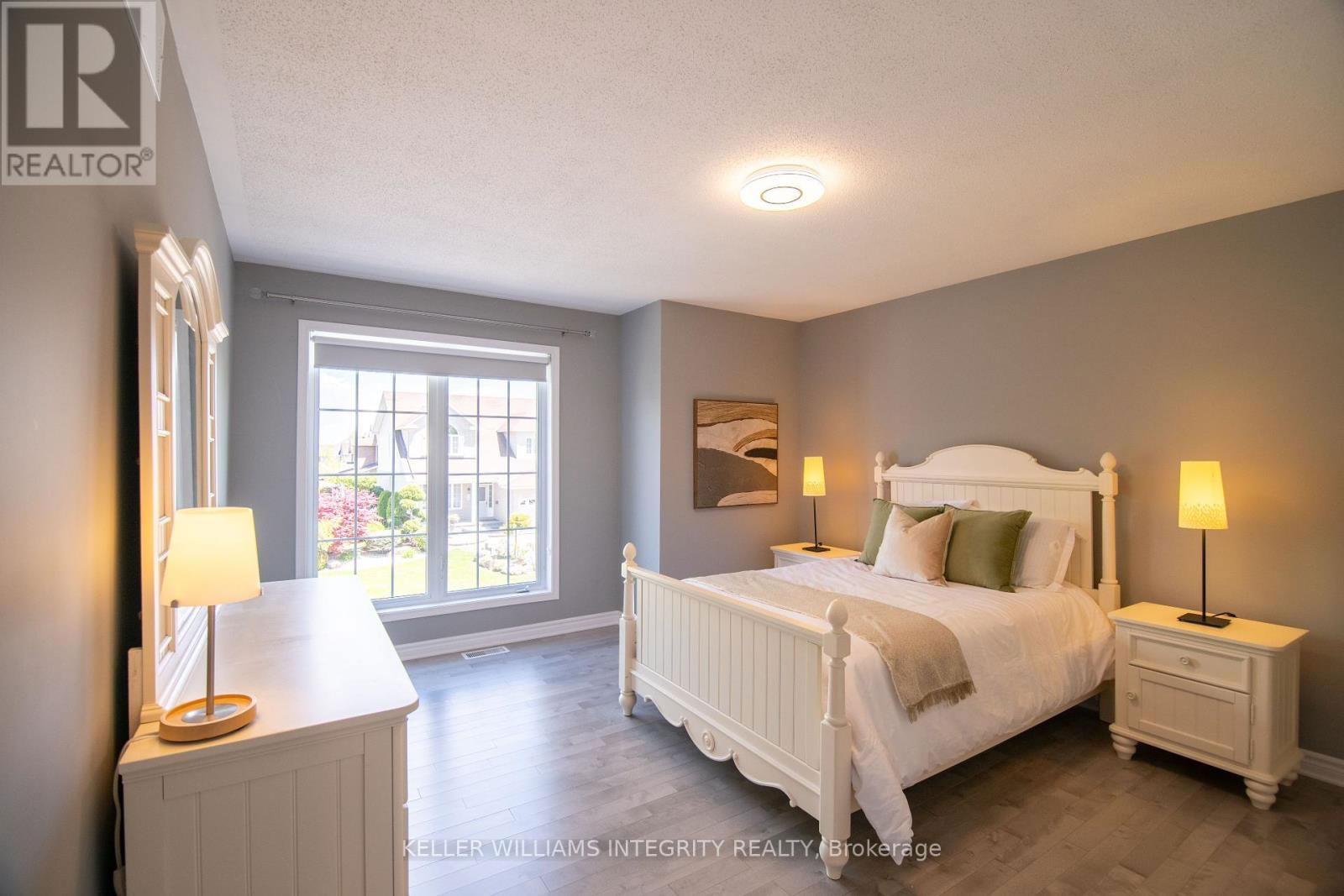 34 KEIGHLEY CIRCLE Image 35