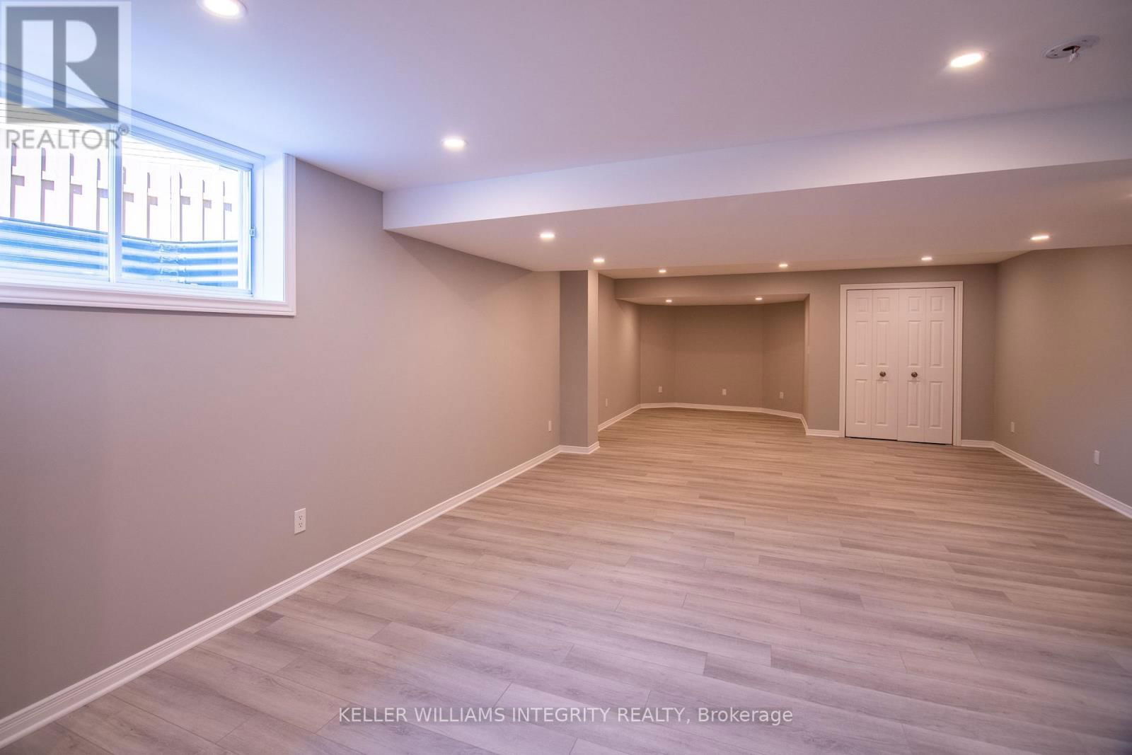 34 KEIGHLEY CIRCLE Image 38