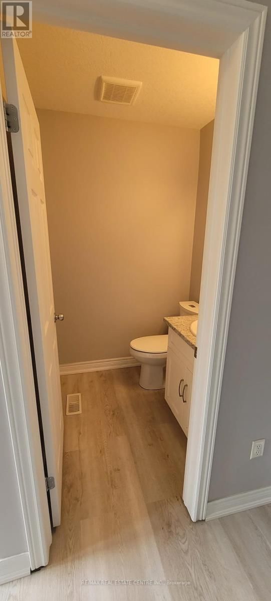 10 MCCANN STREET Image 17