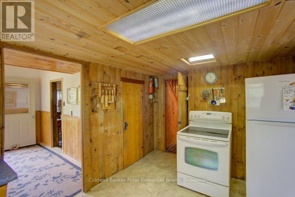 17 VIRGINIA LANE Image 16