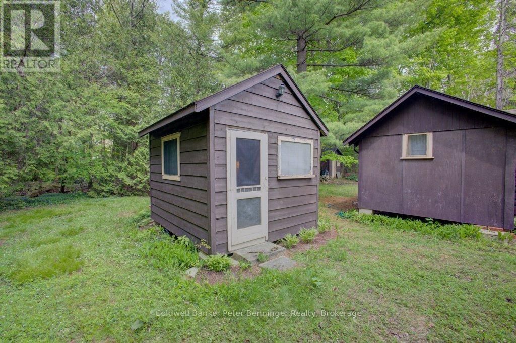 17 VIRGINIA LANE Image 32