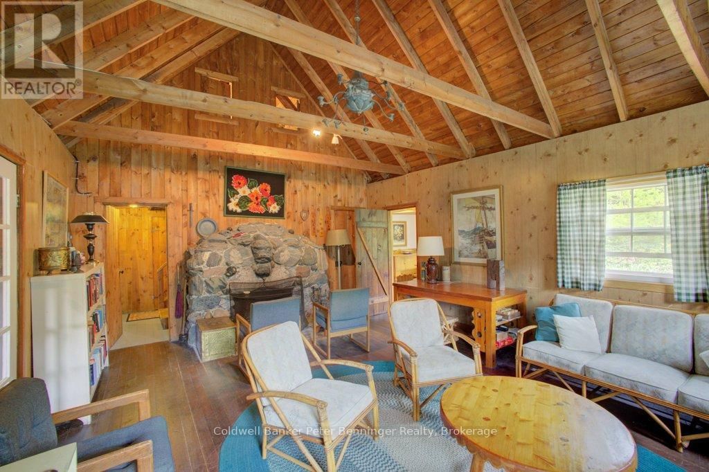 17 VIRGINIA LANE Image 9