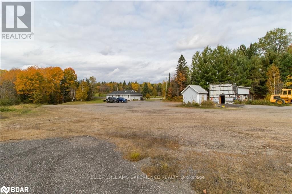 11153 522 HIGHWAY Image 41