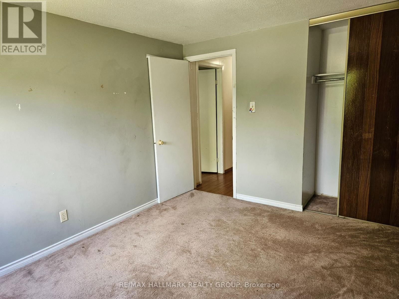 6 - 2669 SOUTHVALE CRESCENT Image 17