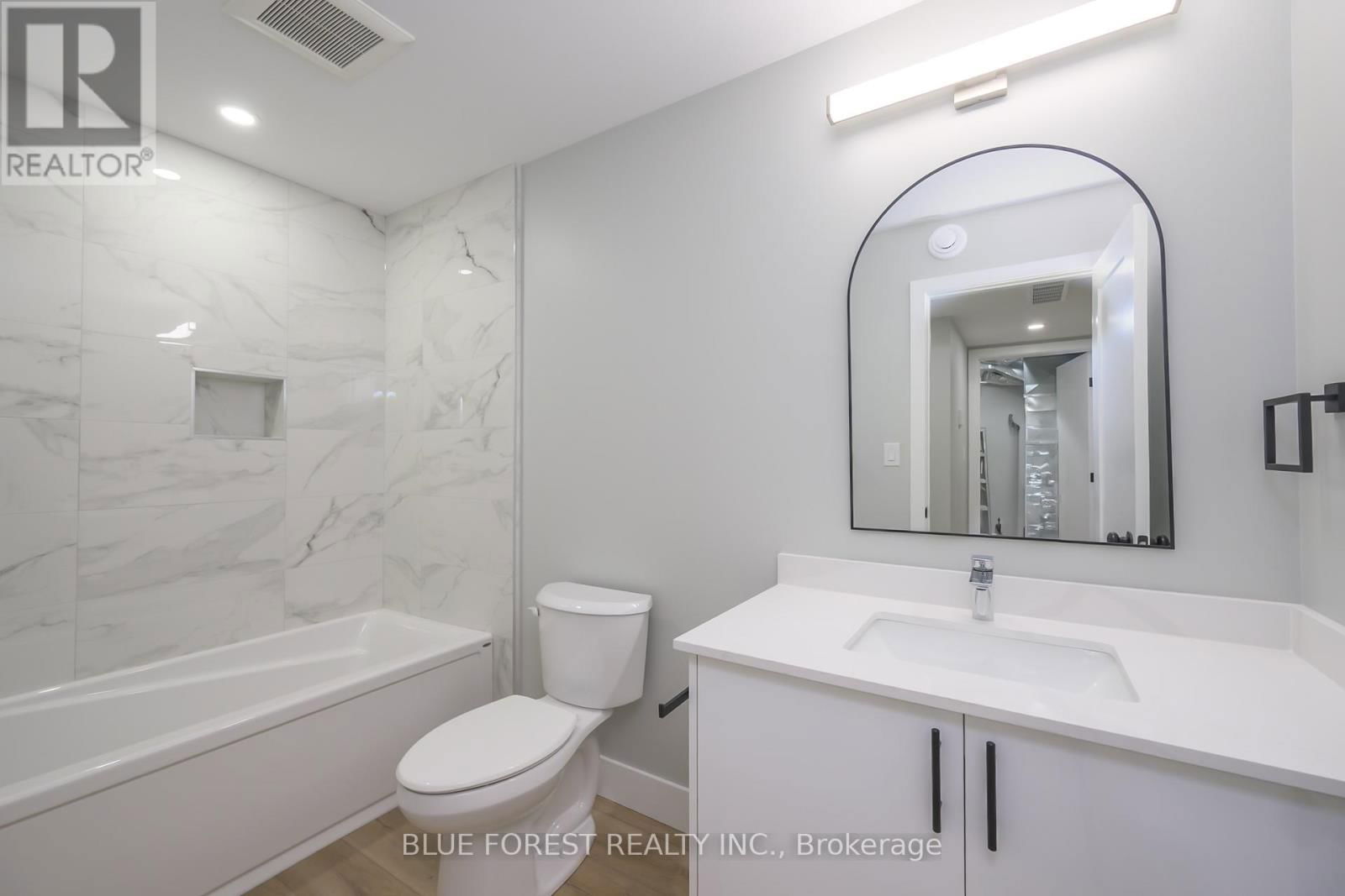Unit 2 - 325 EDMONTON STREET Image 11