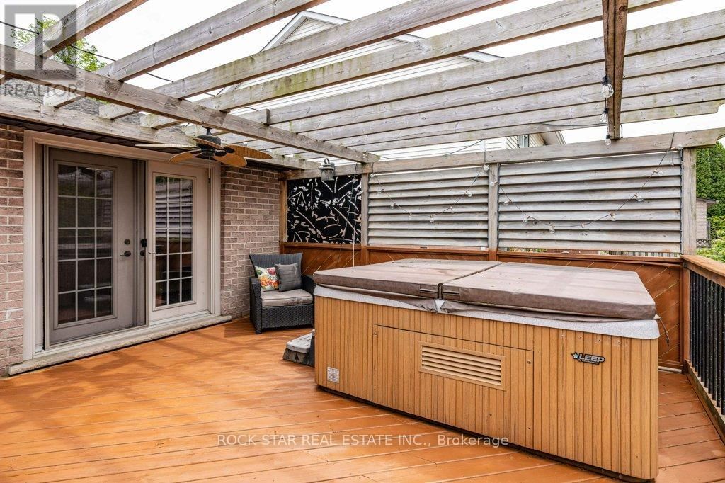 43 OCEANIC DRIVE Image 35