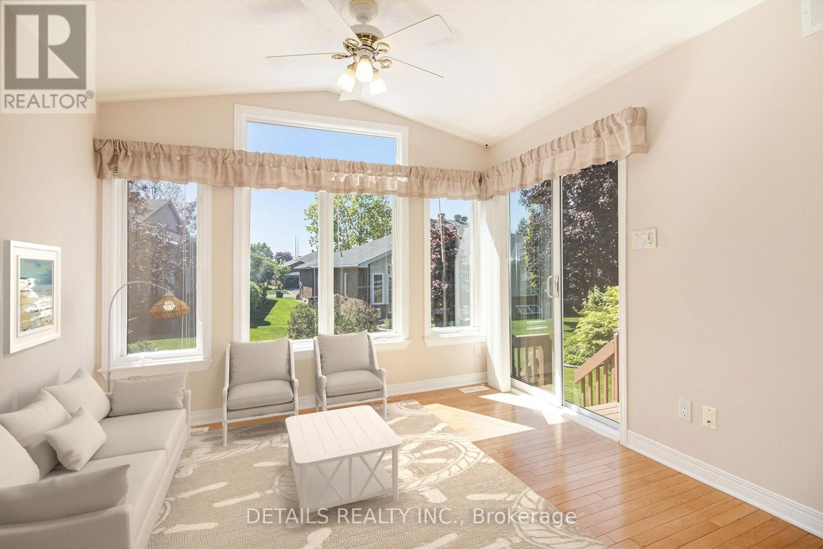 94 WATERTHRUSH CRESCENT Image 13