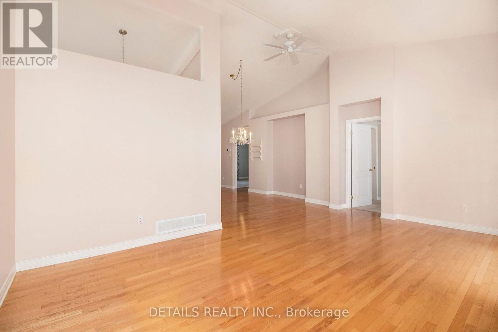 94 WATERTHRUSH CRESCENT Image 7