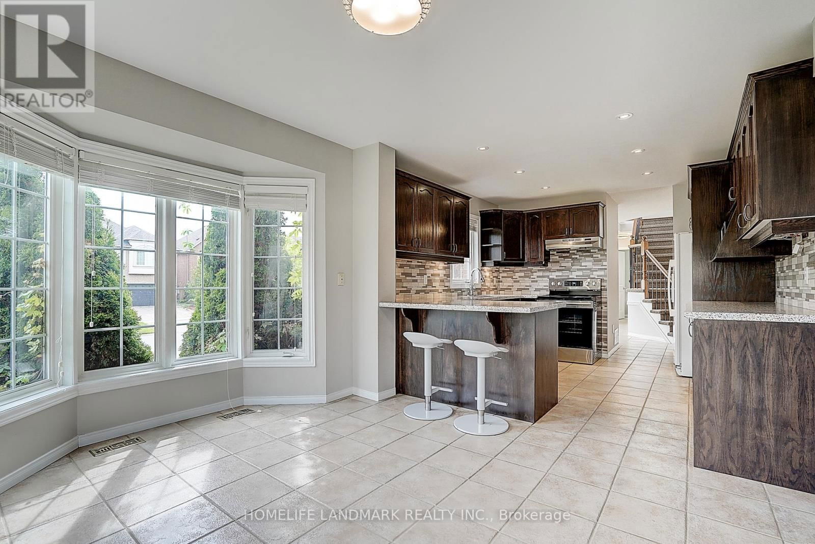 93 PELHAM DRIVE Image 18