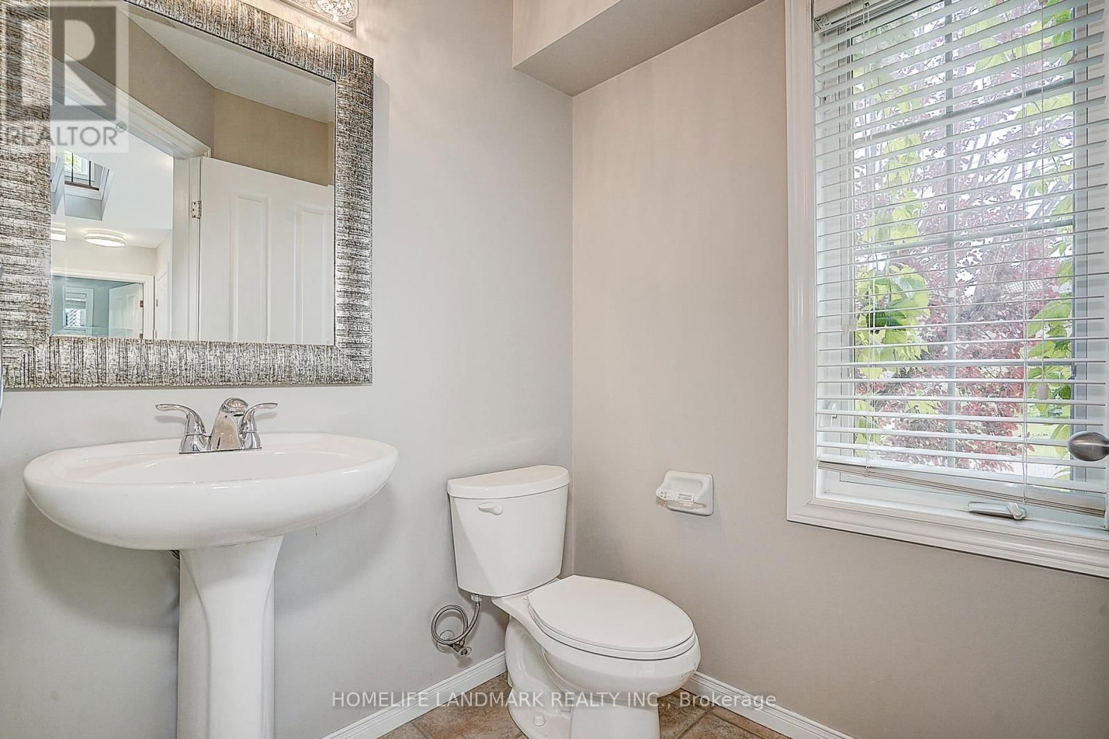 93 PELHAM DRIVE Image 21