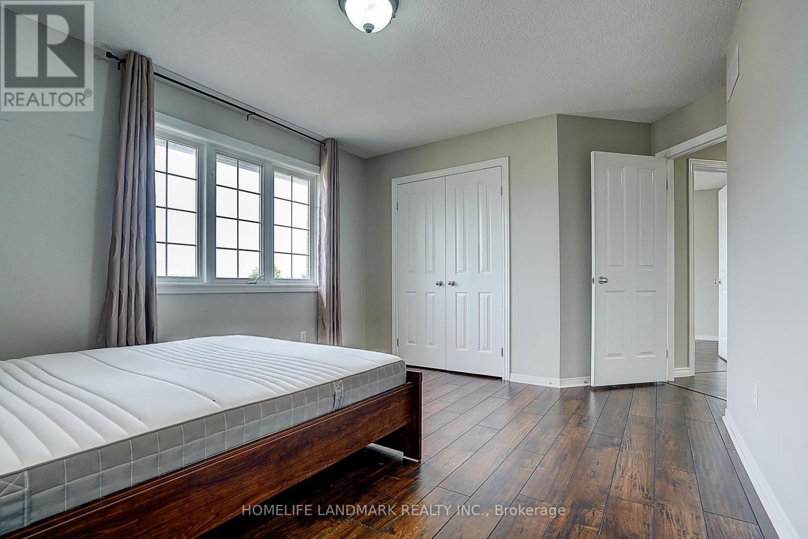 93 PELHAM DRIVE Image 31
