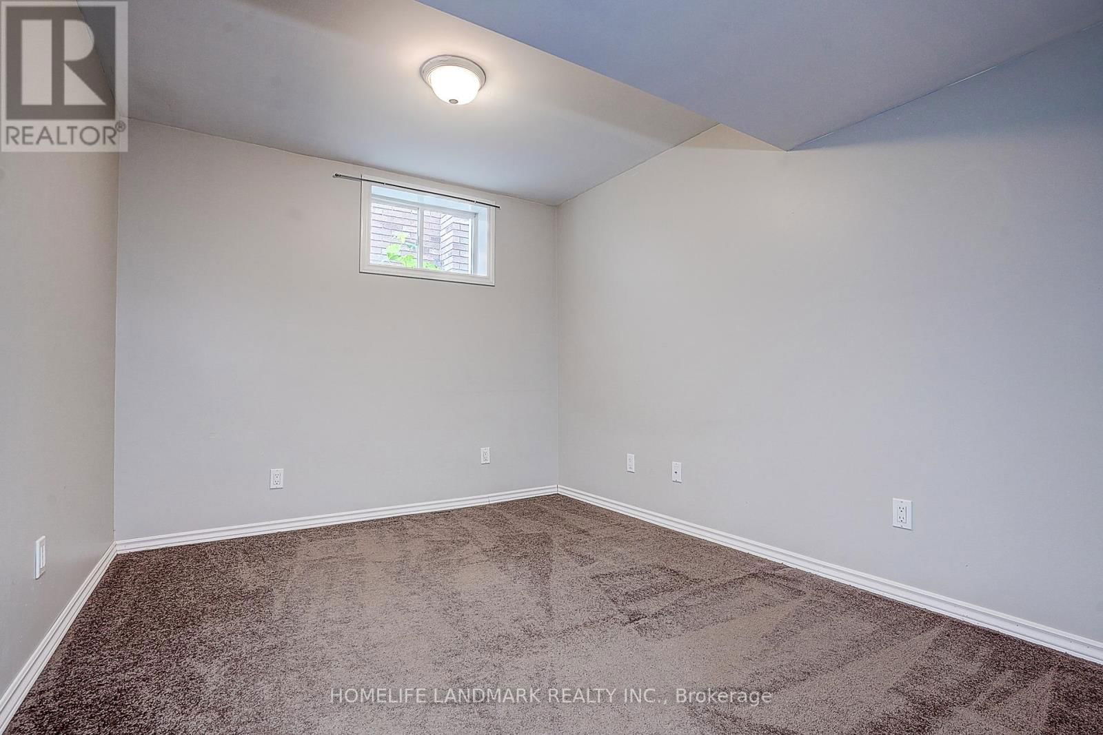 93 PELHAM DRIVE Image 40