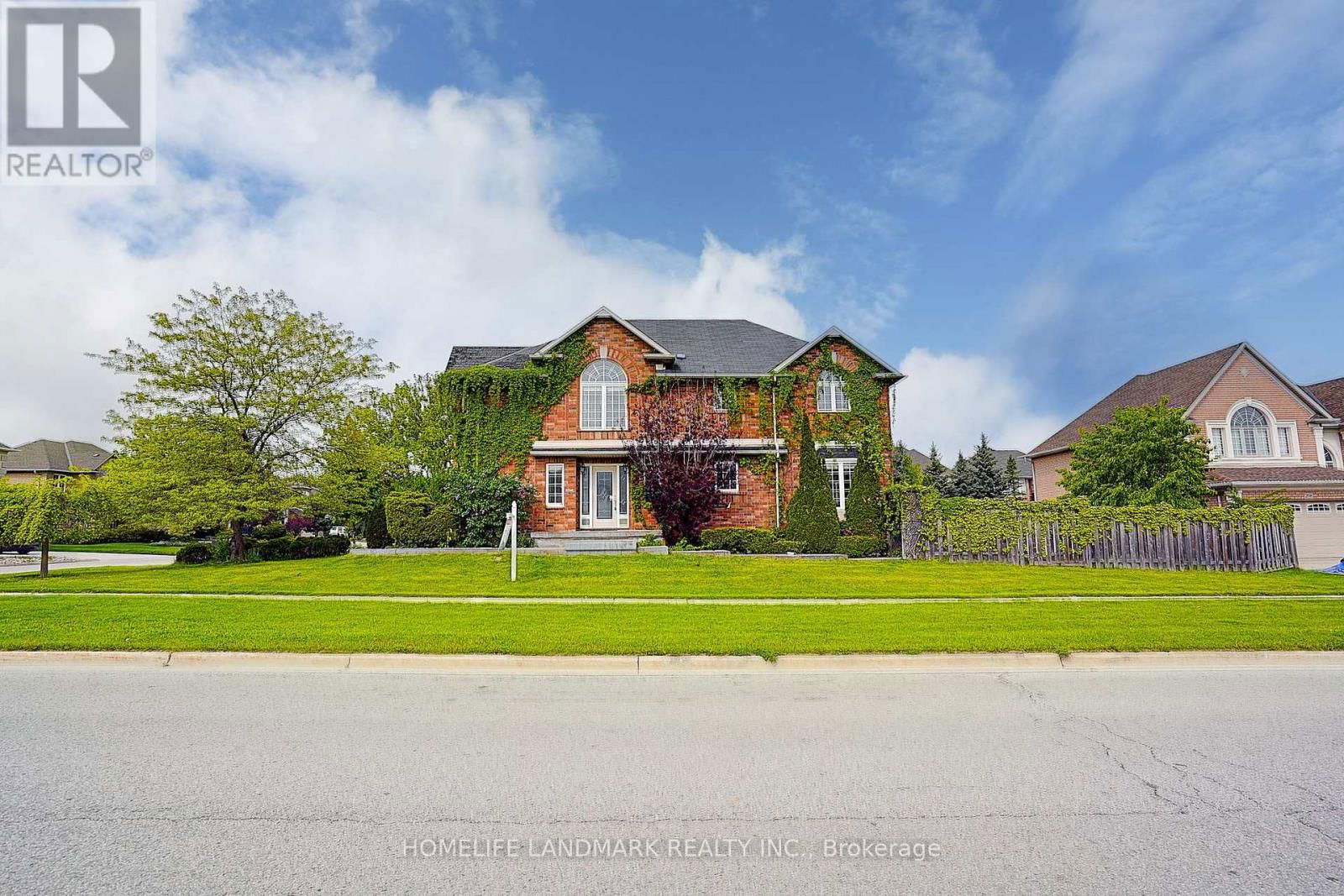93 PELHAM DRIVE Image 45