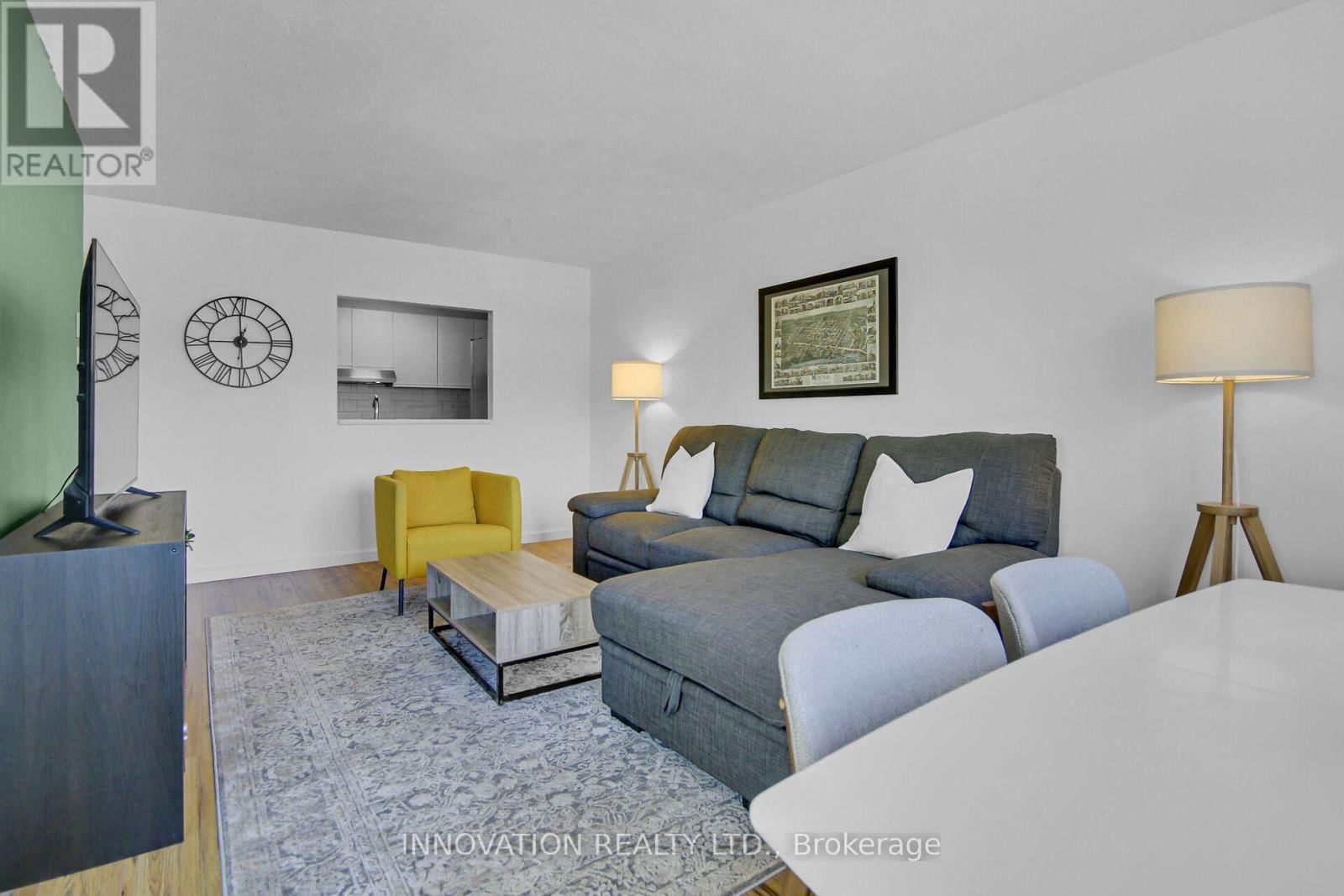 302 - 216 VIEWMOUNT DRIVE Image 8