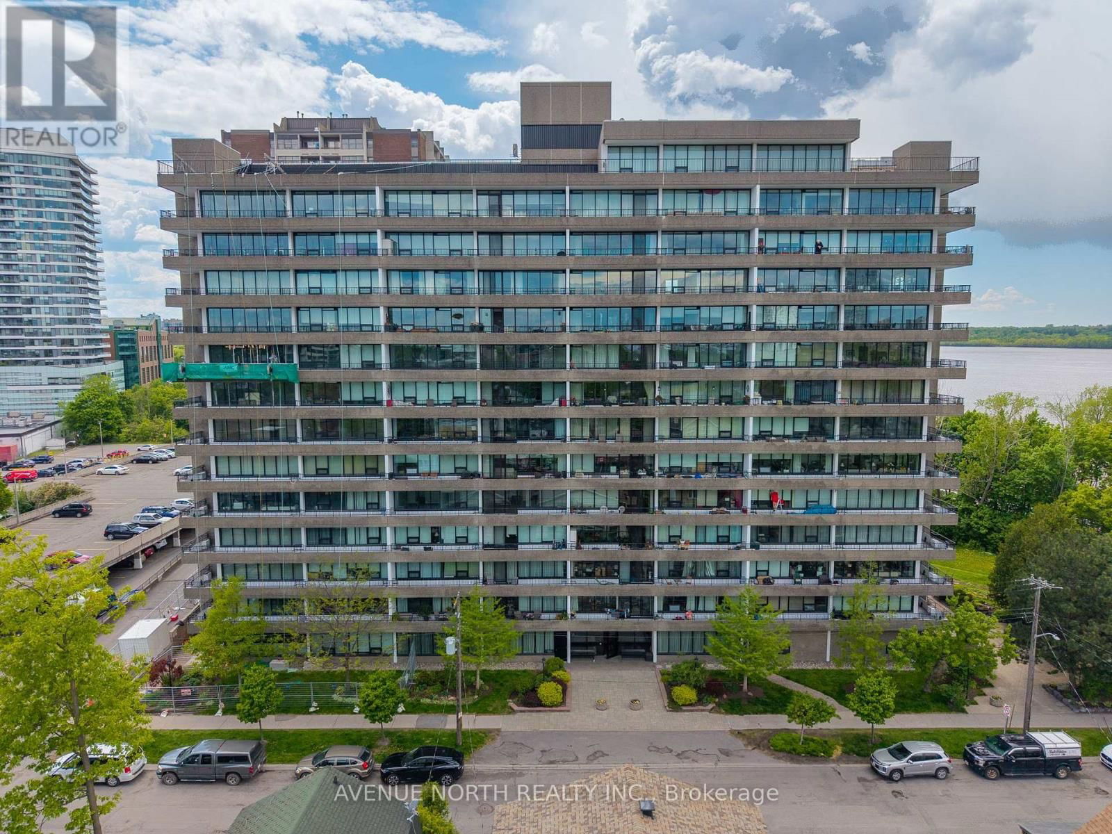 706 - 370 DOMINION AVENUE Image 1
