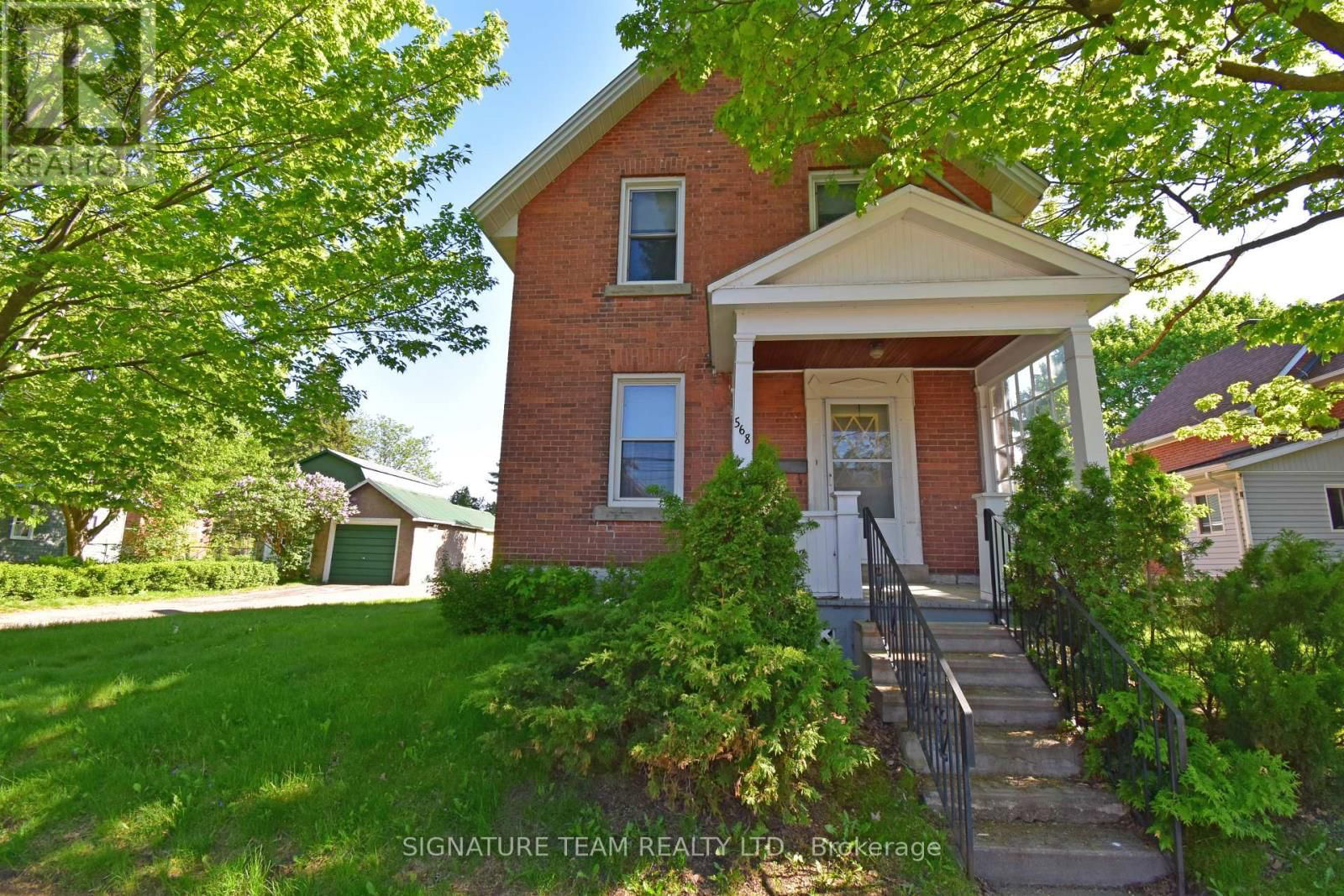 568 MARY STREET Image 1