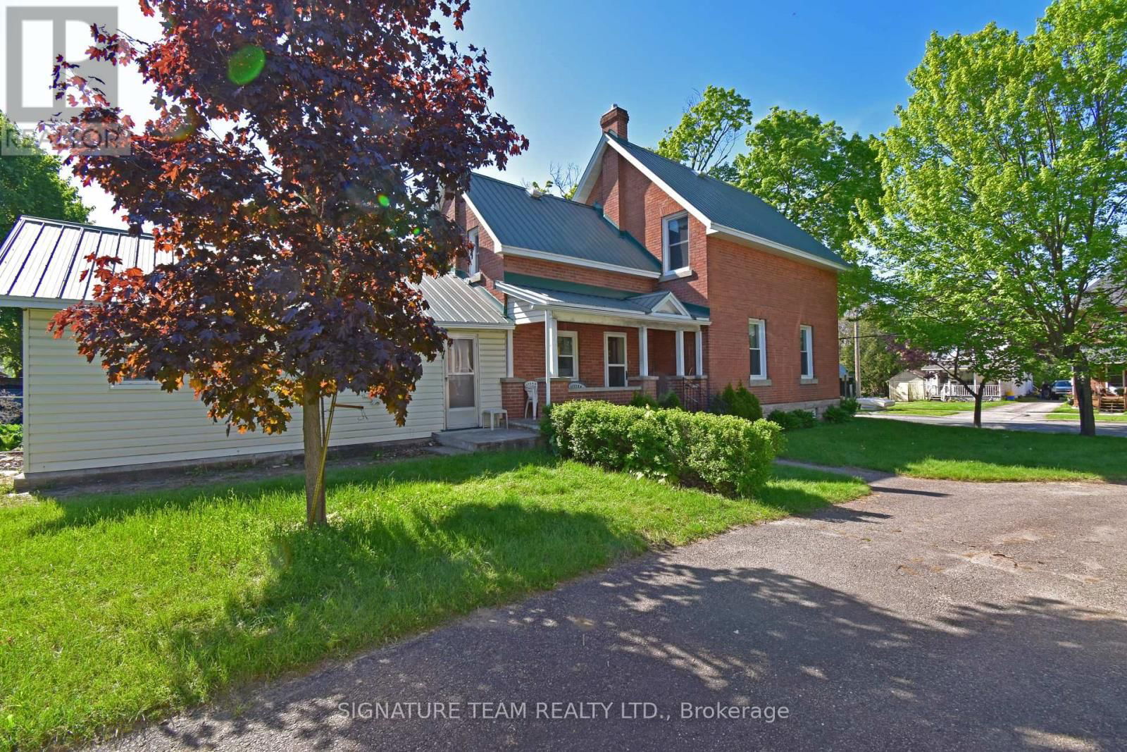 568 MARY STREET Image 4