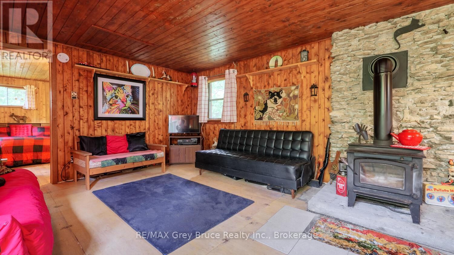 25 PINE TREE HARBOUR ROAD Image 19