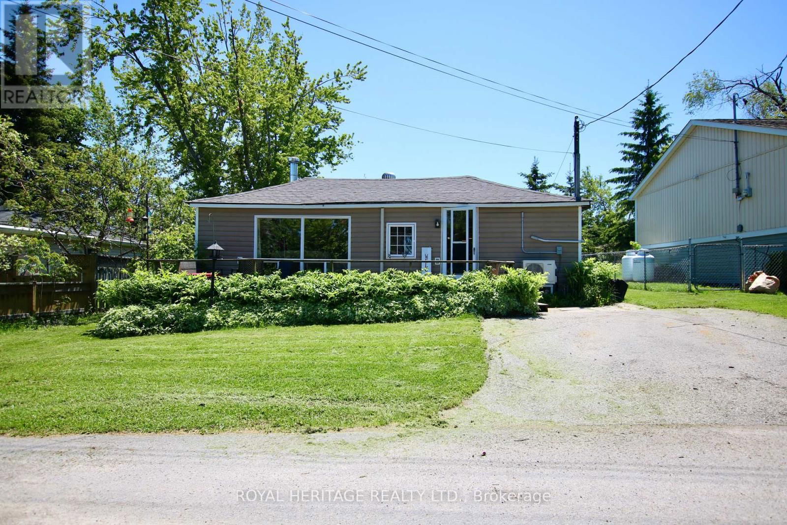 63 BIRCHCLIFF AVENUE Image 18
