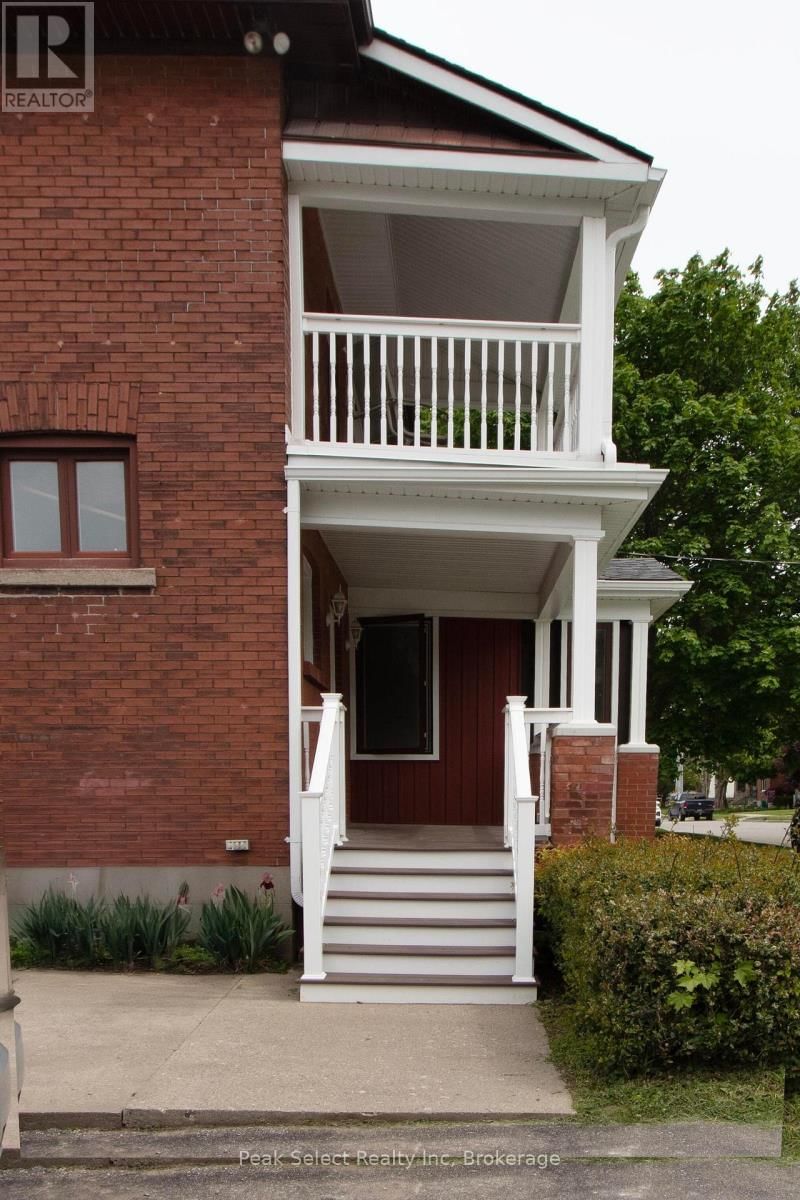 286 TRACY STREET Image 2