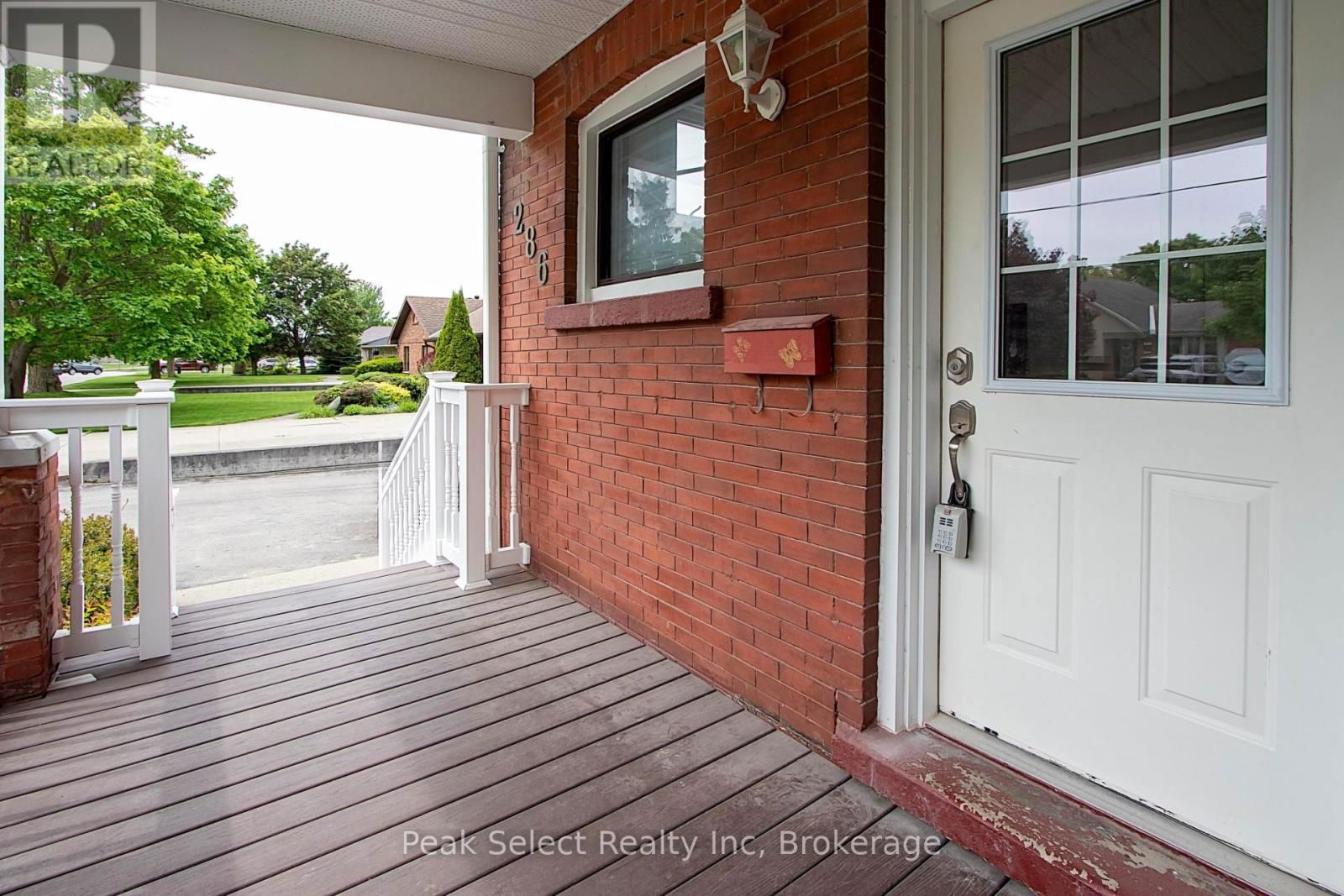 286 TRACY STREET Image 3