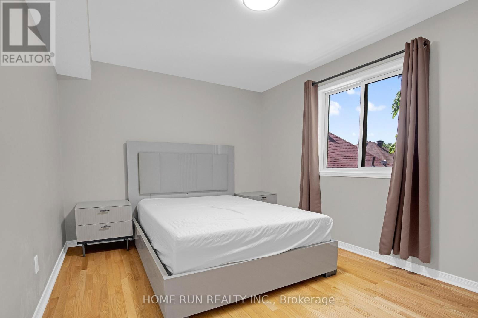 8 GWYNNE AVENUE Image 16
