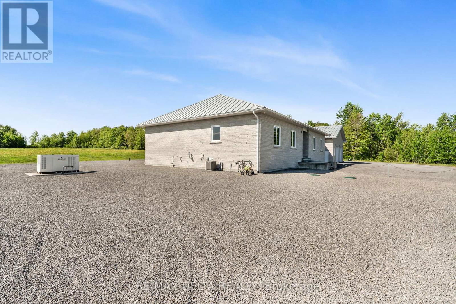 2030 LABONTÉ STREET Image 30