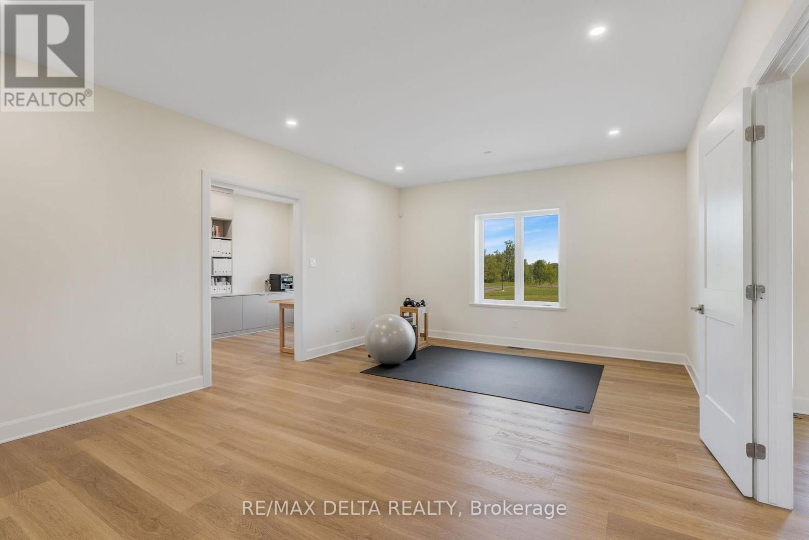 2030 LABONTÉ STREET Image 6