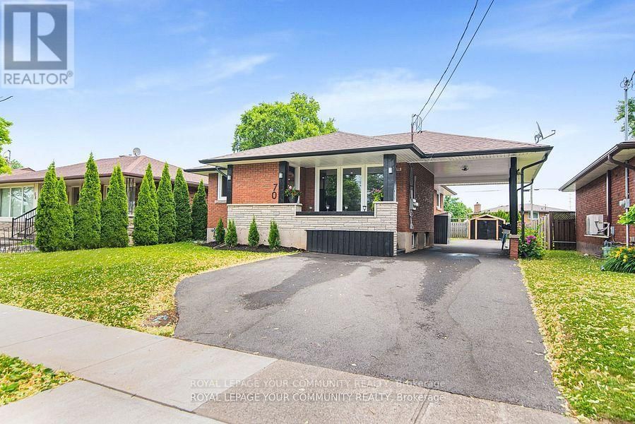 70 GOLDEN BOULEVARD EAST Image 1