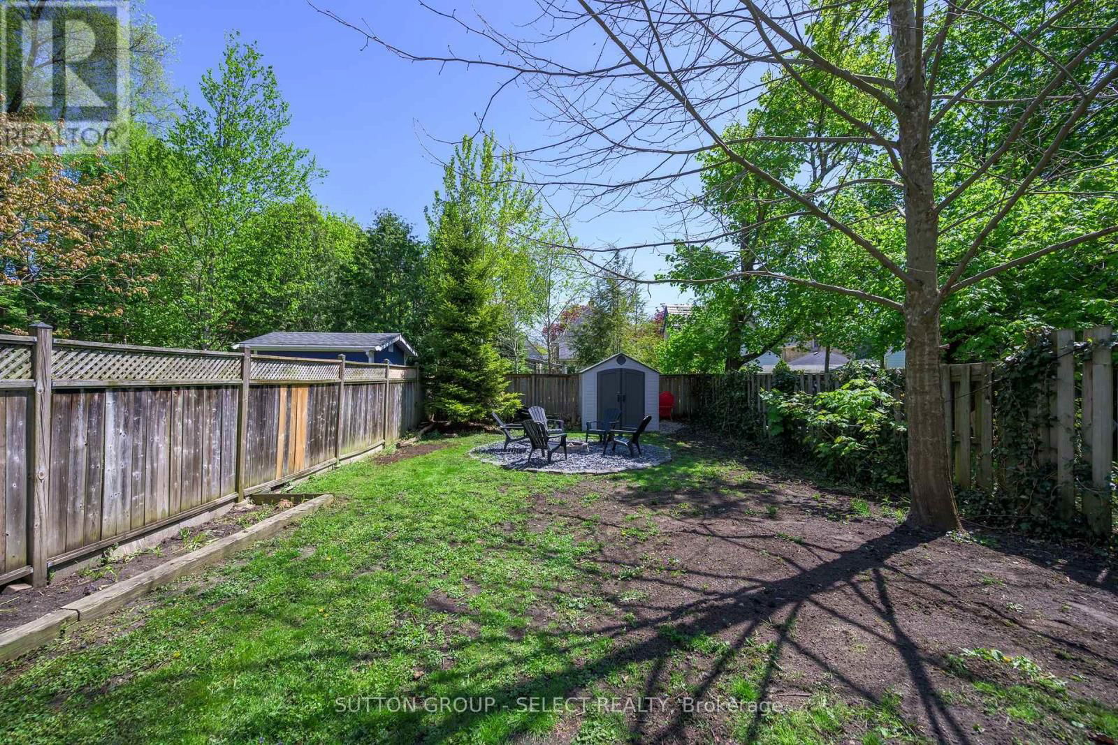 829 ELIAS STREET Image 6