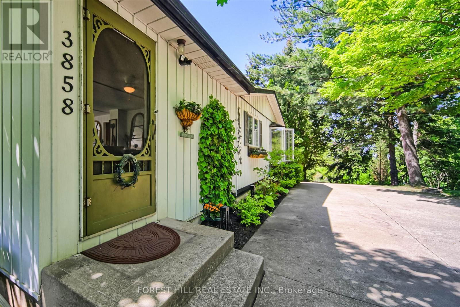 3858 ABERDEEN ROAD Image 2