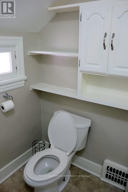 310 EDINBURGH STREET Image 10