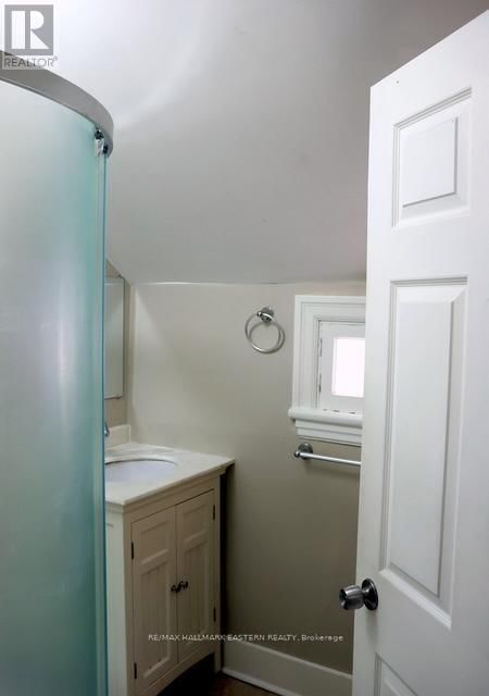 310 EDINBURGH STREET Image 11