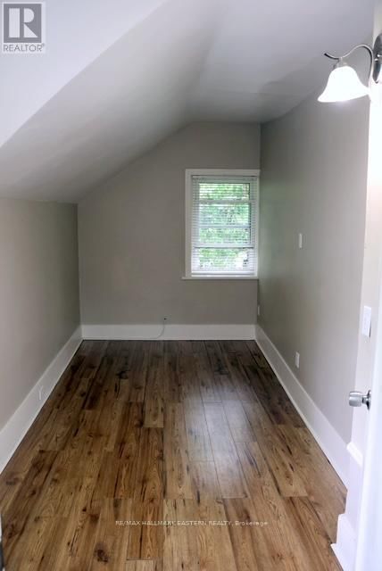 310 EDINBURGH STREET Image 9