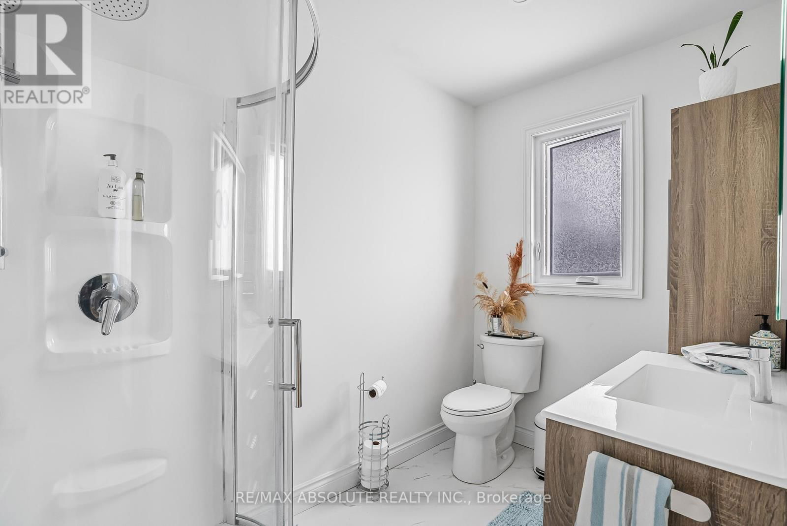 68 ST CLAIRE AVENUE Image 28