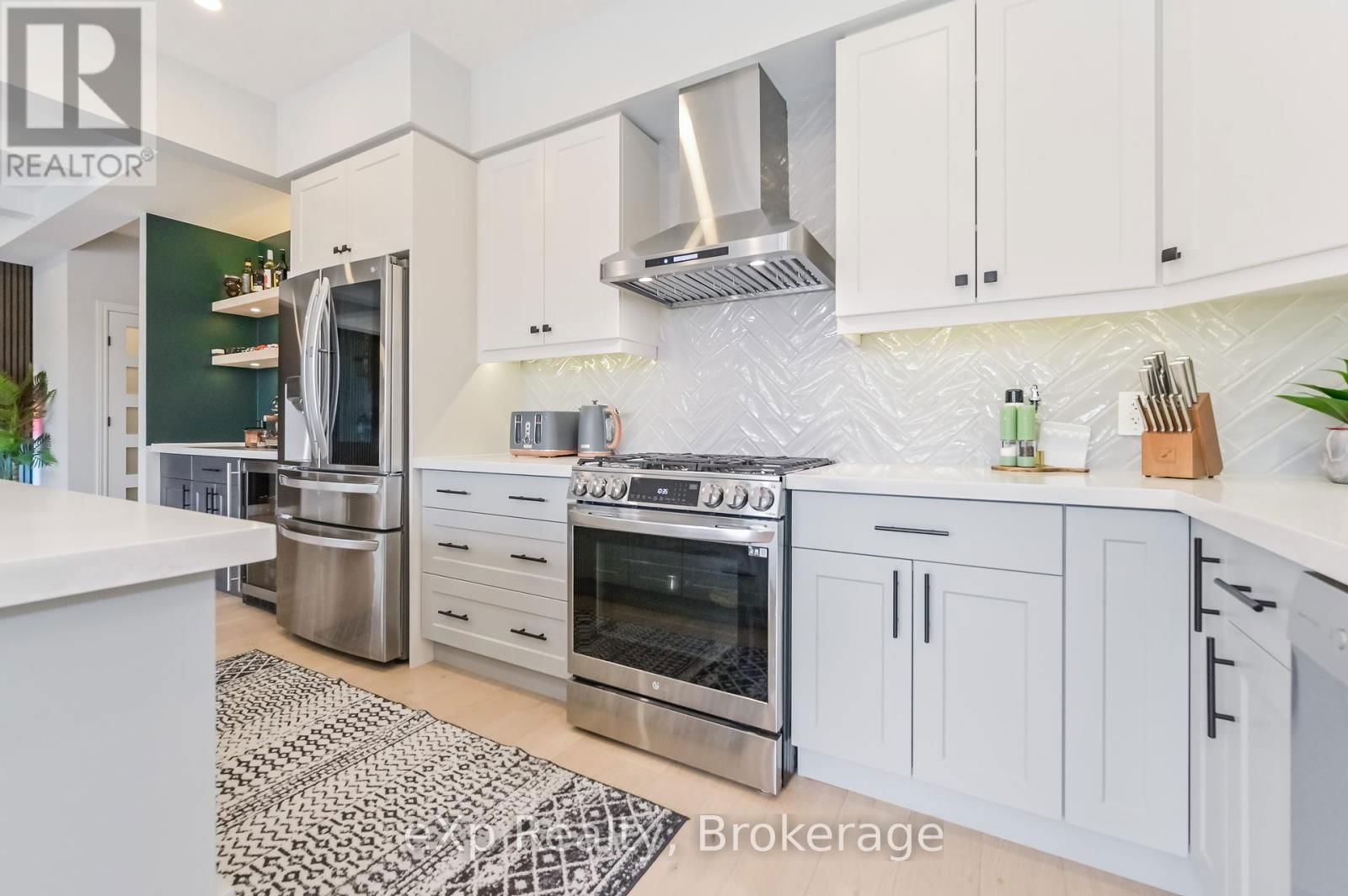 62 HAYLOCK AVENUE Image 14