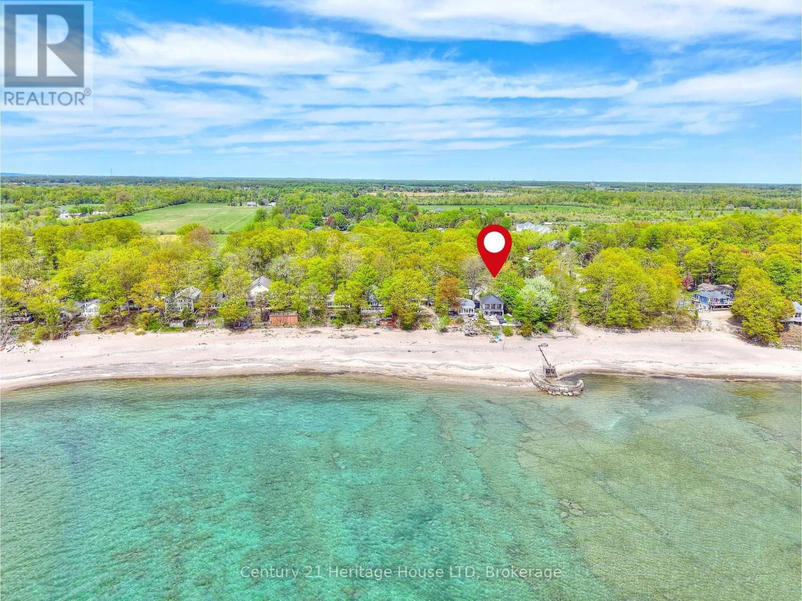 2901 VIMY ROAD Image 2