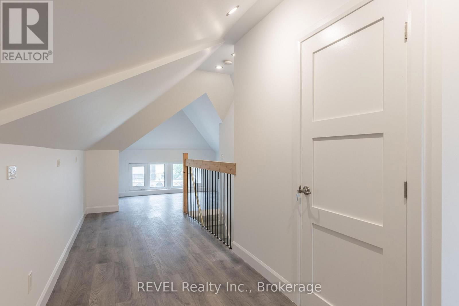 4992 MCRAE STREET Image 14