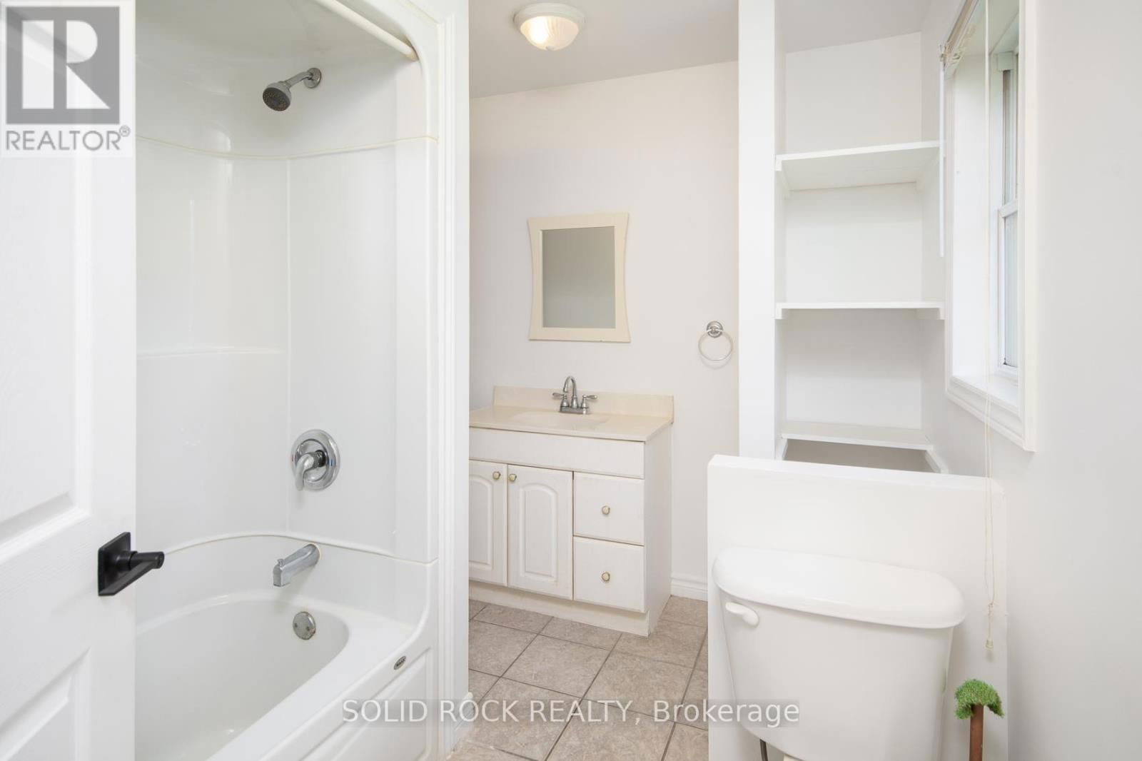 3230 YORKS CORNERS ROAD Image 12