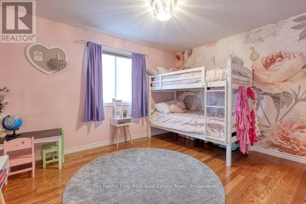 491 ALAN CRESCENT Image 23