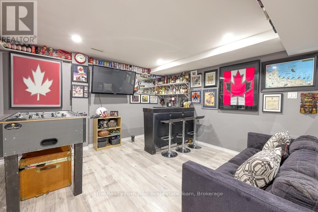 491 ALAN CRESCENT Image 32