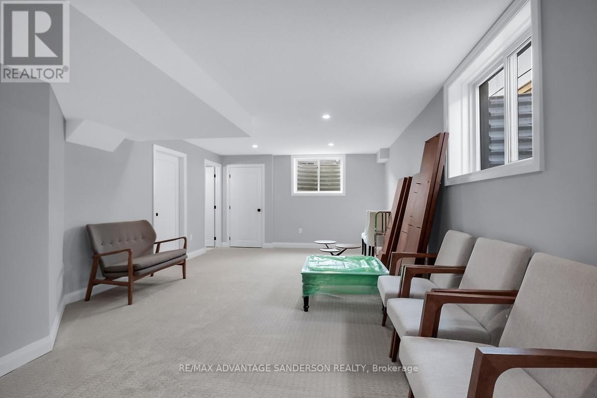130 - 93 STONEFIELD LANE Image 38