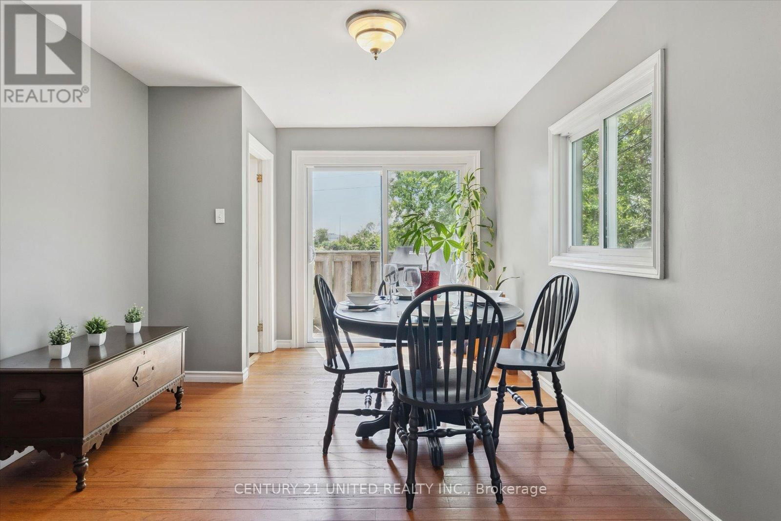 743 ST MARYS STREET Image 16