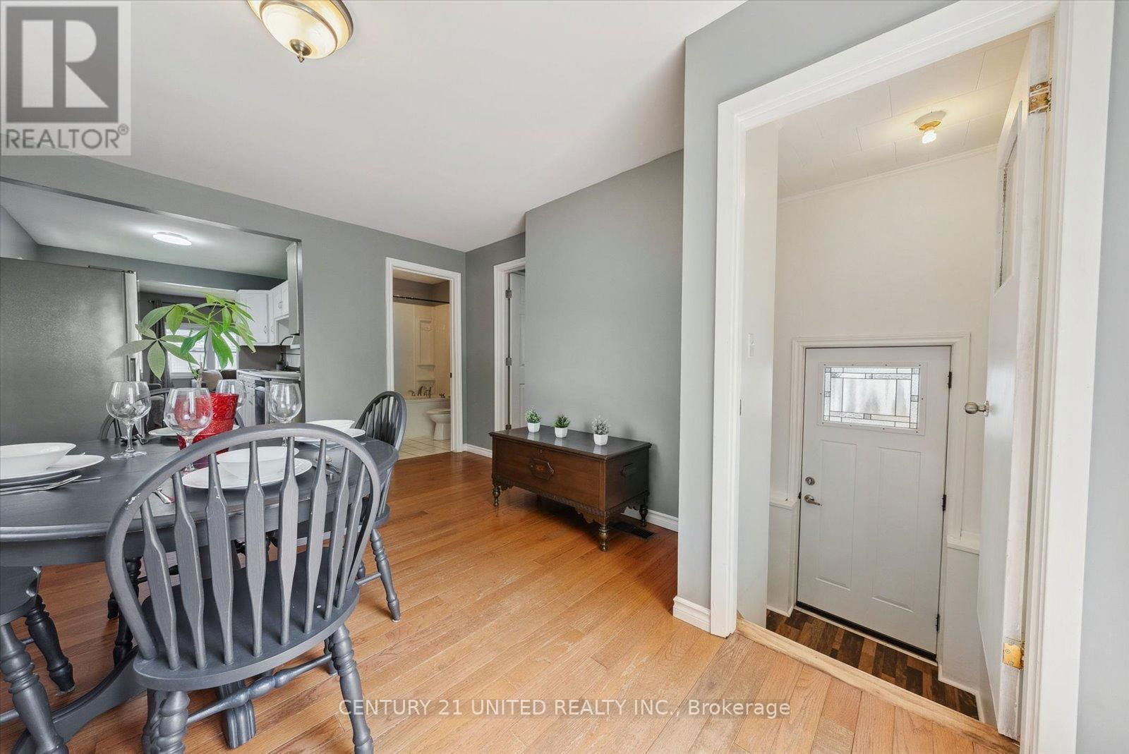 743 ST MARYS STREET Image 19