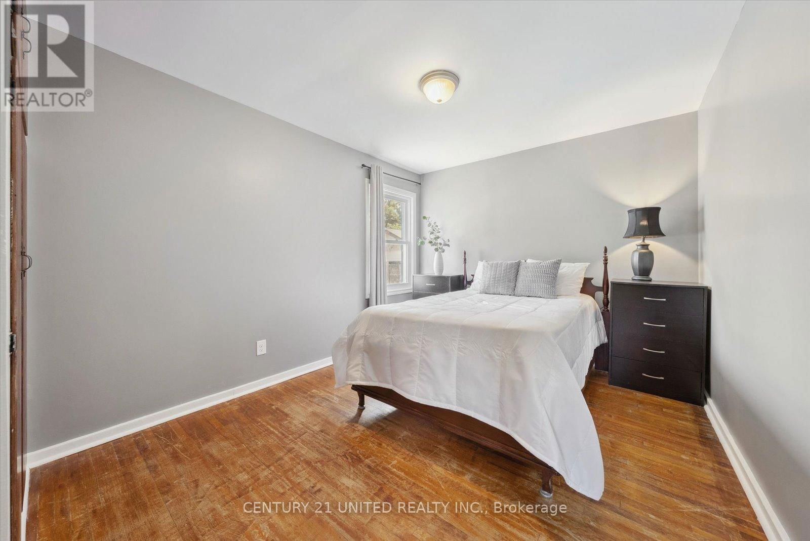 743 ST MARYS STREET Image 20