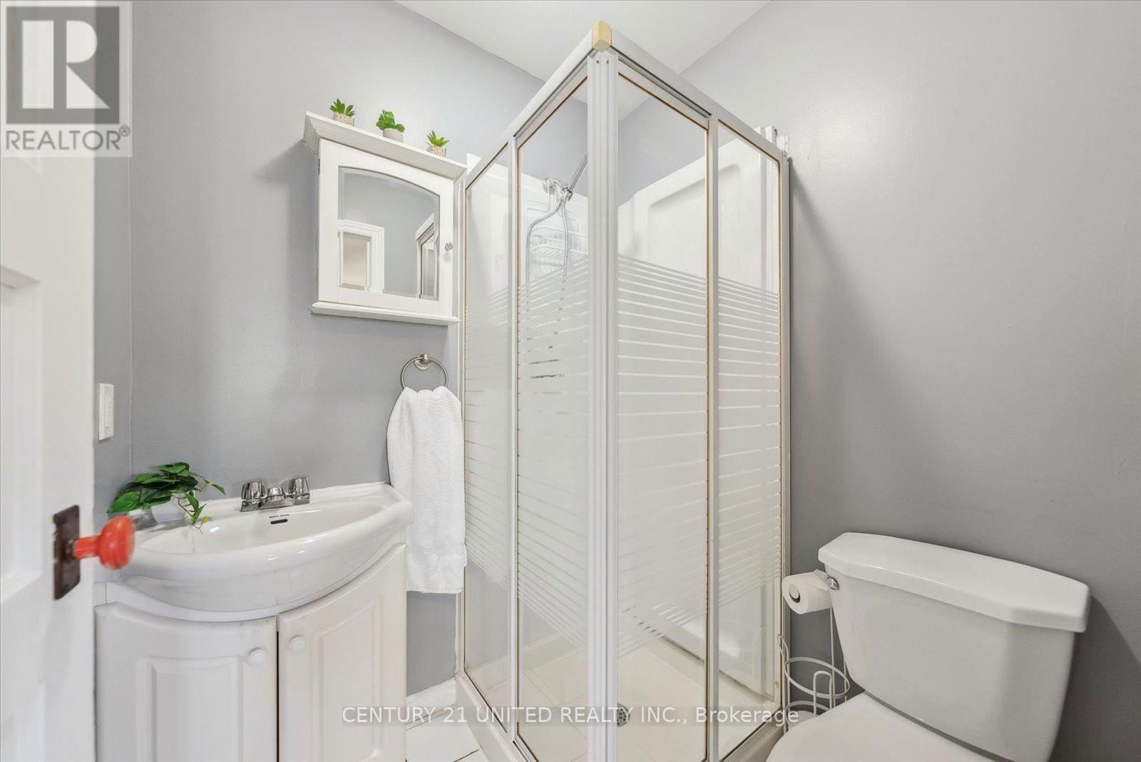 743 ST MARYS STREET Image 25